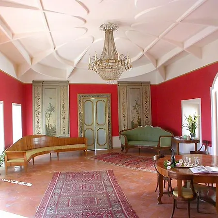 Sleeps 23 Pool Air Con Wifi Spoleto